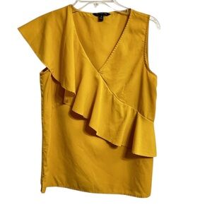 Banana Republic Factory Mustard Yellow Ruffle Sleeveless Top – Size M